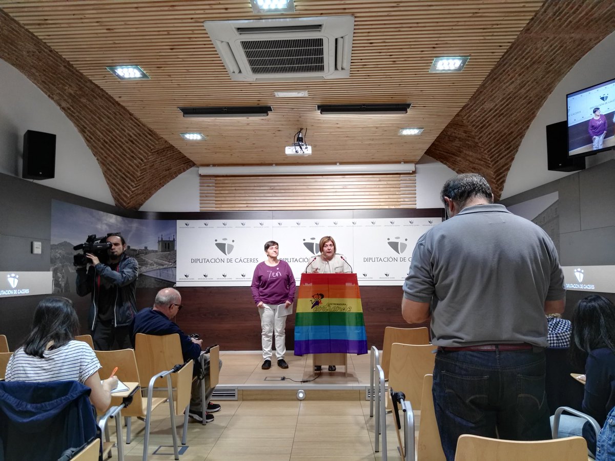 EEntiende's tweet photo. Inicio de rueda de prensa en @DiputacionCC del proyecto Cáceres Visible https://t.co/tV7ejHtkzR