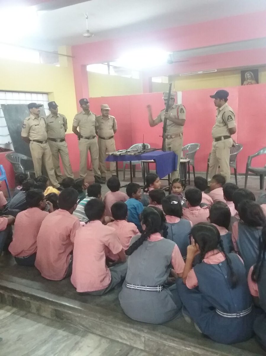 shochaderghat's tweet photo. Organised #OpenHouseProgram @ Petro School,explained about the diff roles & responsibilties of Police N also about the .303 Rifle's. https://t.co/CzRSXQHG0E