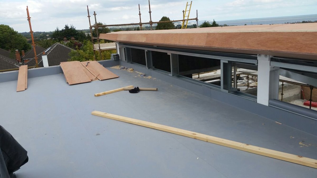 Bradagh Interiors tweet media