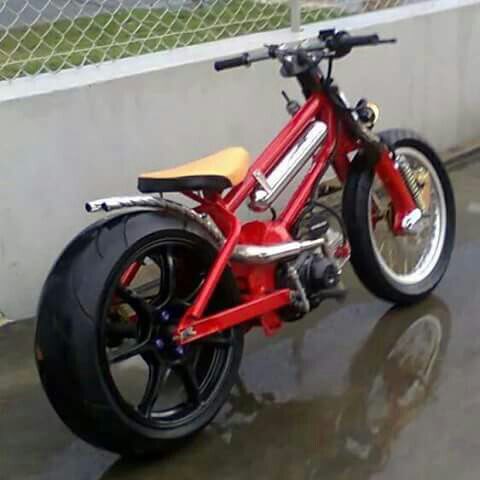 ホンダのスーパーカブを、BMX風にカスタマイズ⁉︎∑(ﾟДﾟ)