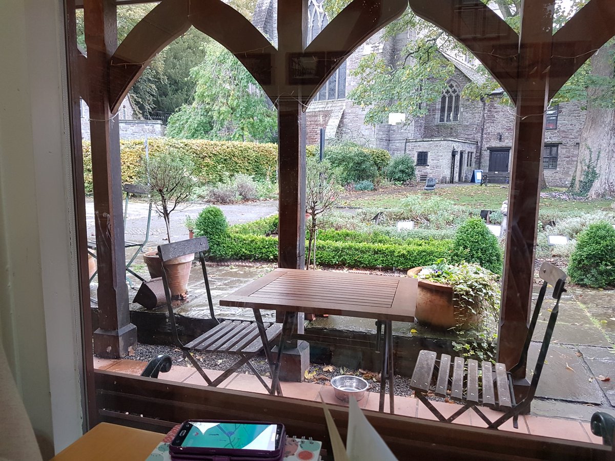 SPFootballHub's tweet photo. The view from the "office" this morning.. not a bad way to start the day https://t.co/F3I20LBQlb