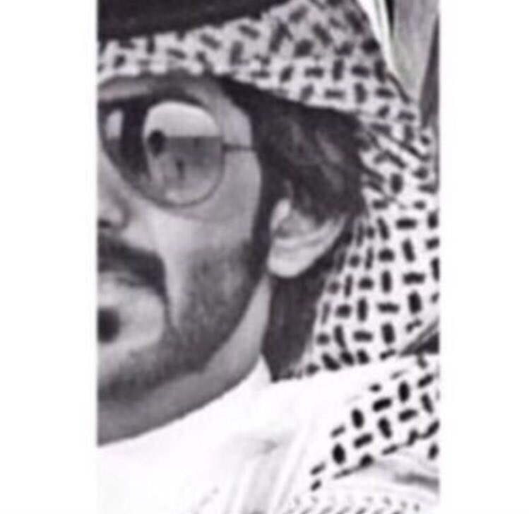 t9br__'s tweet photo. اضحك دام الوقت حلوه يسليك 
 بكره تعرف من المعاني معني 
ناسن ل غبت حكو فيك 
وناسن علي فرقاك تهل الاغاني 
وناسن لا من جيتهم رحبو فيك https://t.co/y39rLZtqwV