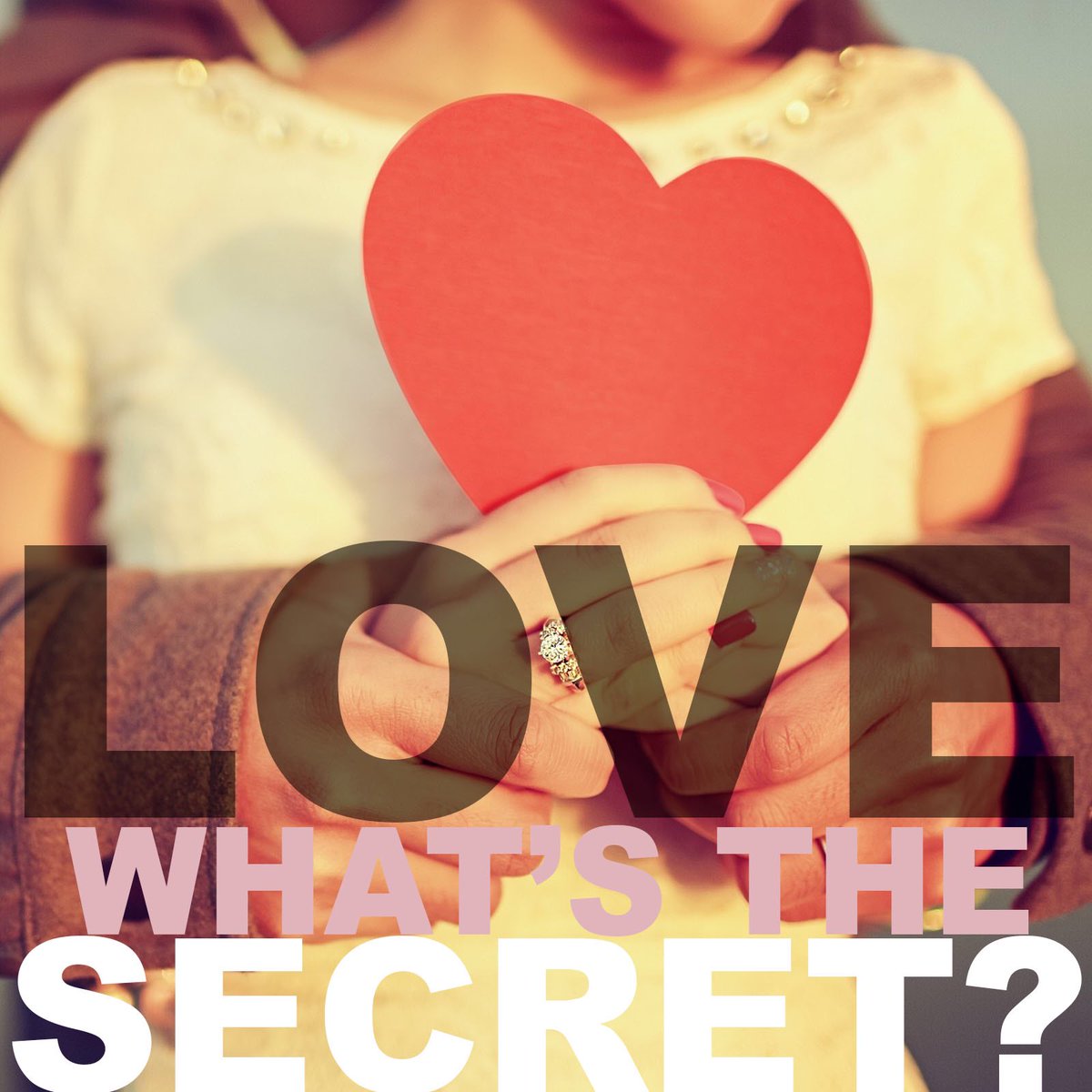 DailyFocal's tweet photo. What is the secret to longterm love?
Read our new article by @pallettBLOGGER and see her thoughts on the topic. ❤️💔
https://t.co/CQQDcdjwvs https://t.co/iiBlacvVLf
