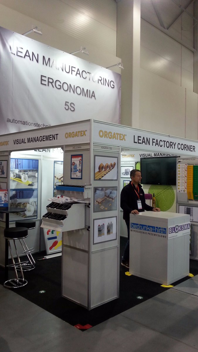 ATKrakow's tweet photo. Come see us at our both at #EUROTOOL #Krakow @ExpoKrakow! #Lean #TPS #5S #KAIZEN #KANBAN #HEIJUNKA #Bloksma #Orgatex #Bedrunka #ergonomics https://t.co/fjjEeDs6Pw