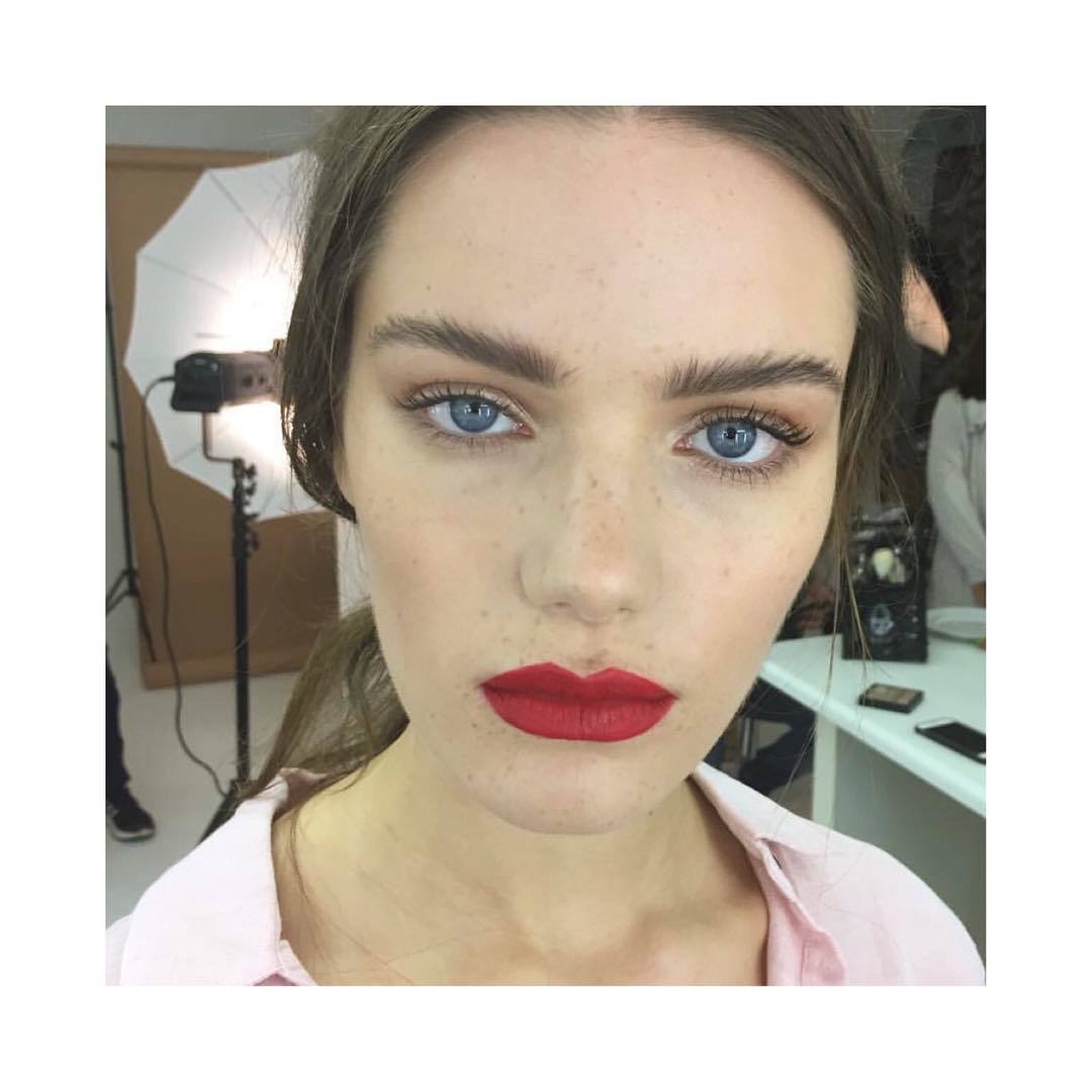 .#BTS of the upcoming @my_kit_co campaign with stunning newface <a href="/tessaxrose/">Tessa</a>