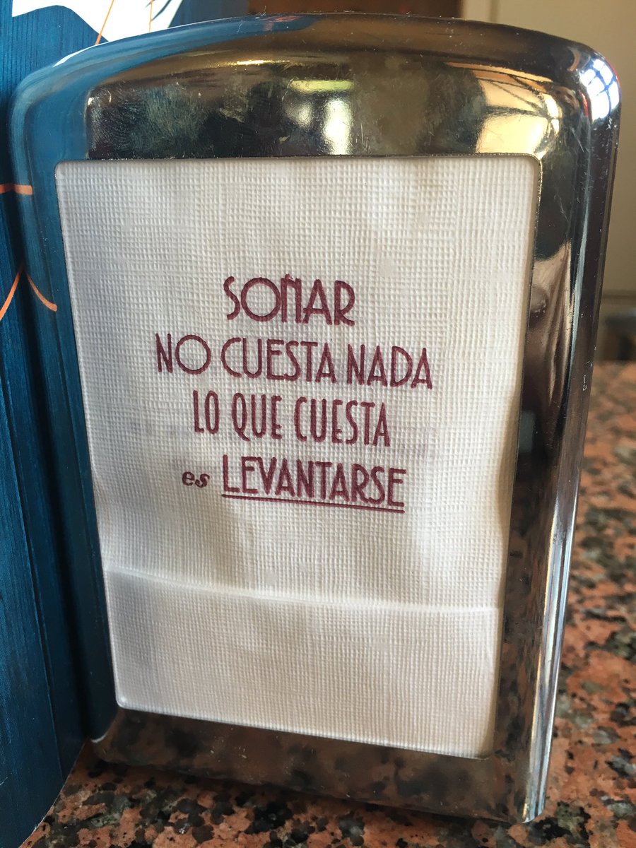 LuisLogar_'s tweet photo. Tomar un café y que los servilleteros te den los buenos días !! #BuenosDias #BuenosTiempos https://t.co/eDvZxjd2hL