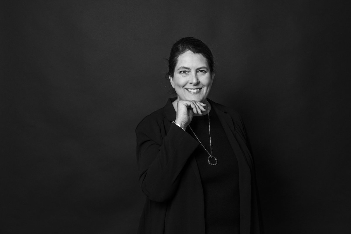 halvarsson's tweet photo. Pernilla Klein ny chef för Public Affairs hos Hallvarsson &amp; Halvarsson
https://t.co/CP4lDrbjR4 https://t.co/TfK5DFSpaQ