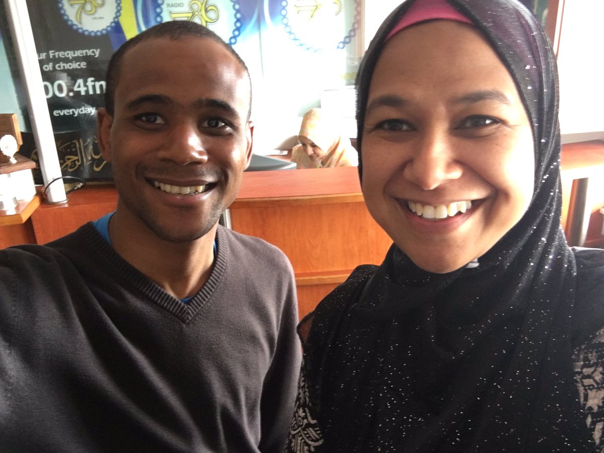 sakhikamva's tweet photo. @fatimaj @arnoldawm interview on @radio786online this morning https://t.co/KO1UbzBNZN