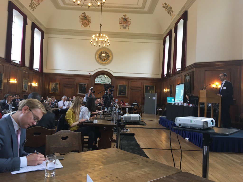 aprizzon's tweet image. #2016CAPE conference just started - what next for the principles of #deveffectiveness?