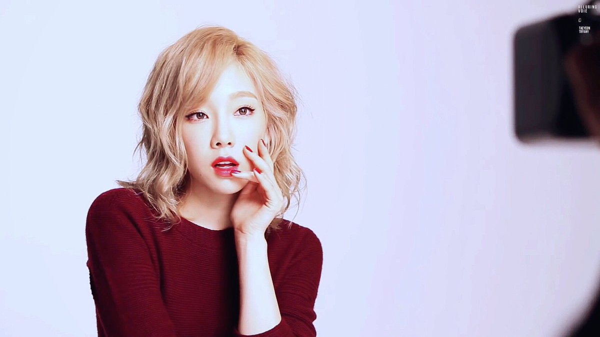 alluring_voice's tweet photo. 립스틱 쳌
#태연 #taeyeon #바닐라코 https://t.co/Gp2j3m5gXM