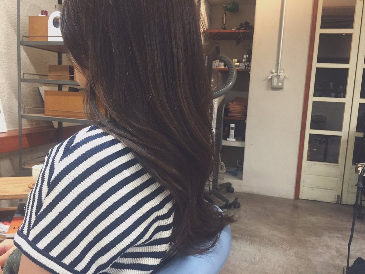 音楽美容師 國長 裕太 Kuninaga Yuta ダークモカベージュ 夏の抜けた色と 楽しんで乾燥した毛先に栄養と色味をプラス 伸ばして伸ばしてやっとここまで 綺麗に伸ばすならぜひご相談くださいね 大阪 福島 梅田 野田 大淀 美容室 カラー 音楽美容師 國長 裕太 Kuninaga Yuta ダークモカベージュ 夏の抜けた色と 楽しんで乾燥した毛先に栄養と色味をプラス 伸ばして伸ばしてやっとここまで 綺麗に伸ばすならぜひご相談くださいね 大阪 福島 梅田 野田 大淀 美容室 カラー