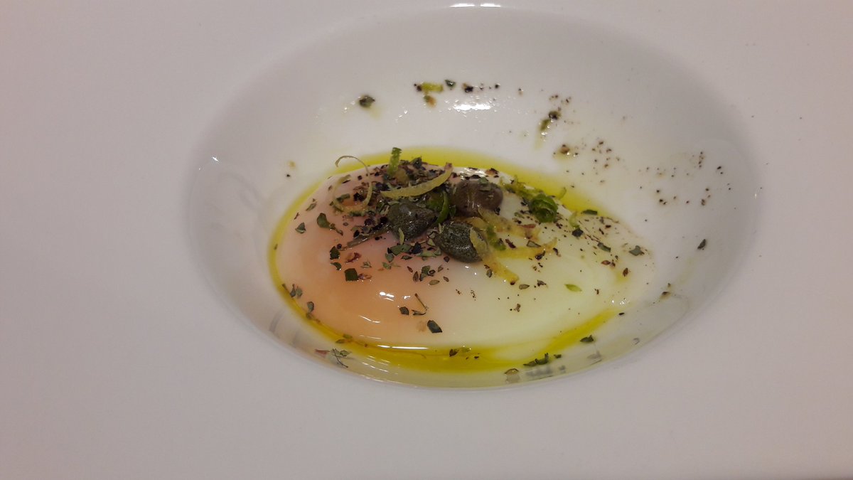 Lo Stracotto al Timo, il panino "Puglia" e l'Uovo a bassa temperatura vi aspettano a #FOODOPOLIS (fino al 23 ottobre alla #FestadelCinema)