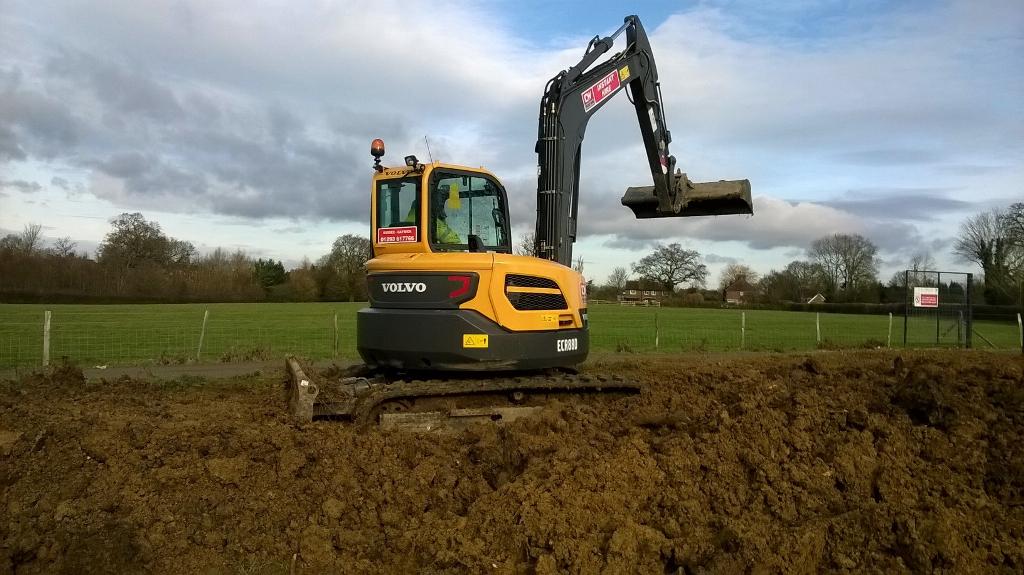 CW Plant Hire tweet media