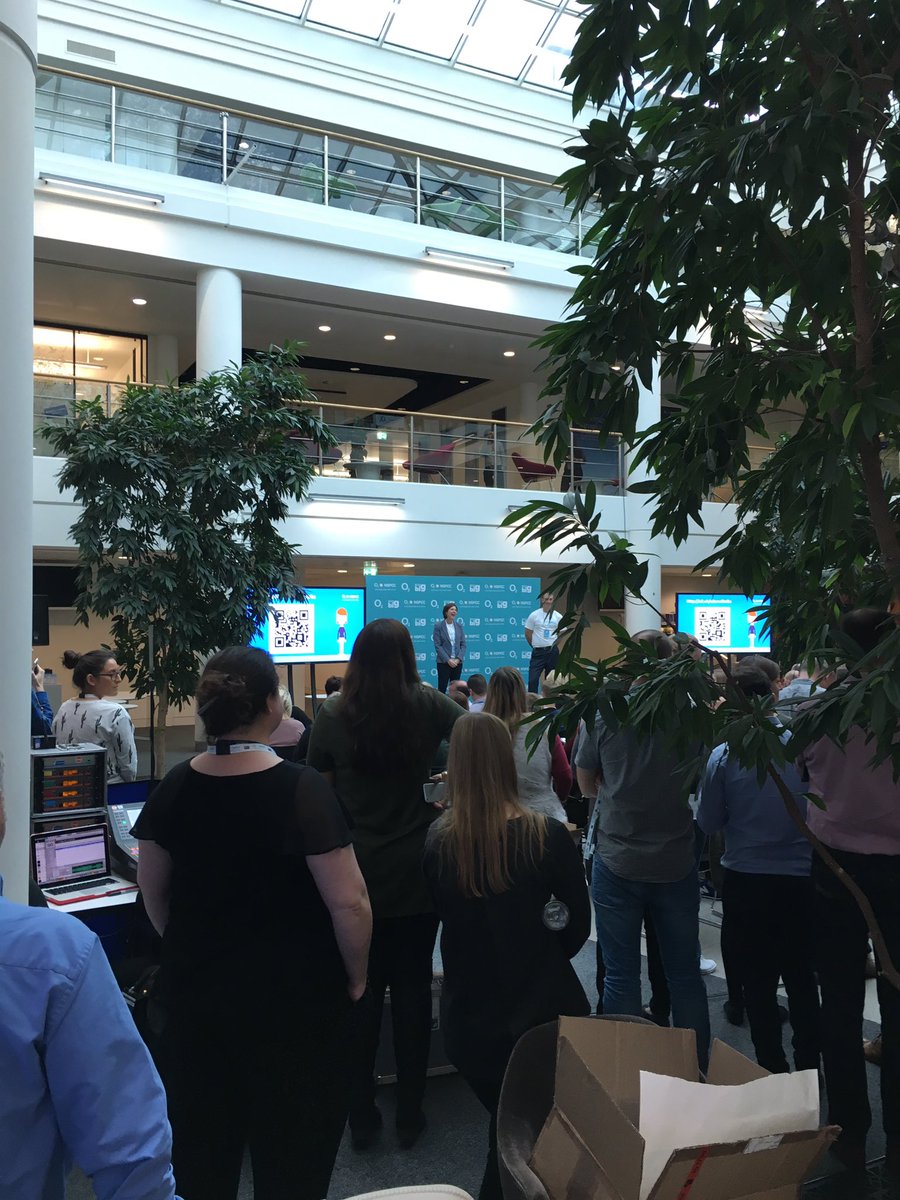 mark_garrad's tweet image. Let's help keep kids safe online with @o2 and @nspcc #O2SmallTalks