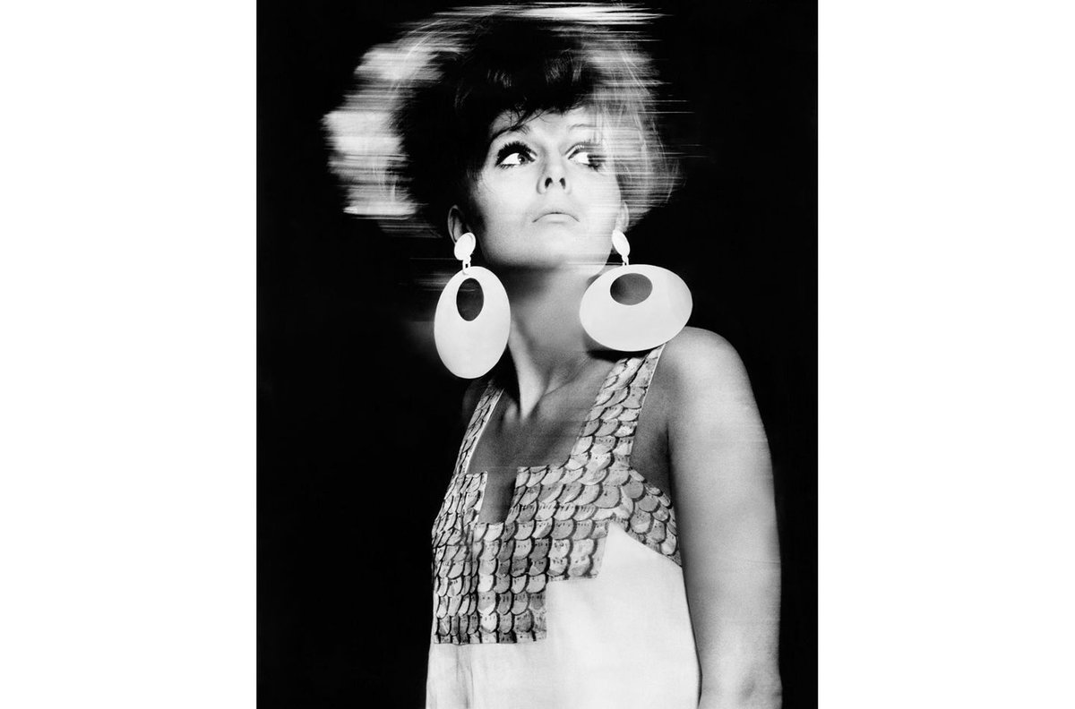 MissVogueUK's tweet image. Looking into the @BritishVogue archive, we discover how the Sixties made such an impact on the future of beauty: vogue.uk/nWEtC3 👀💄💋