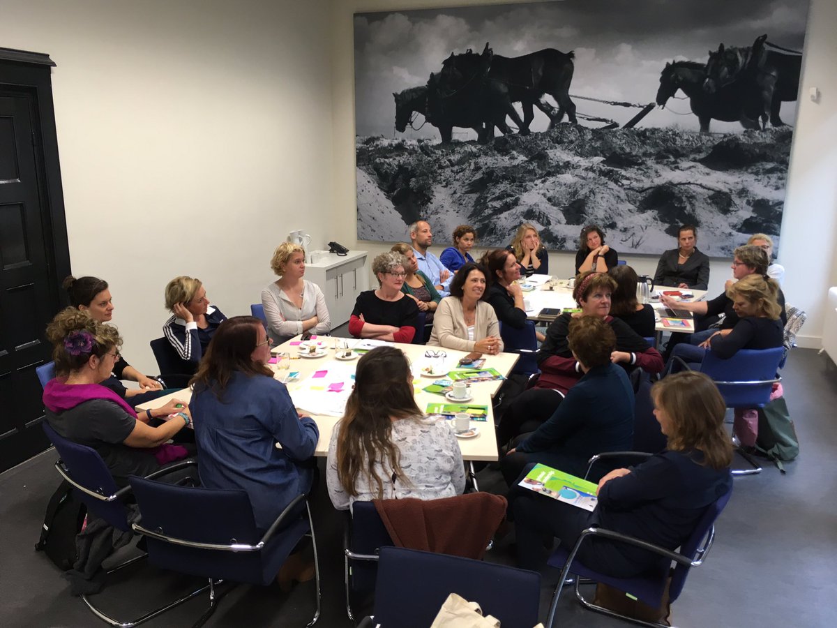 ErfgoedBrabant's tweet photo. Bijeenkomst voor intermediairs cultuureducatie bij ons en @NoordbrabantsM. Een ochtend vol erfgoed https://t.co/U3v57v3LK4