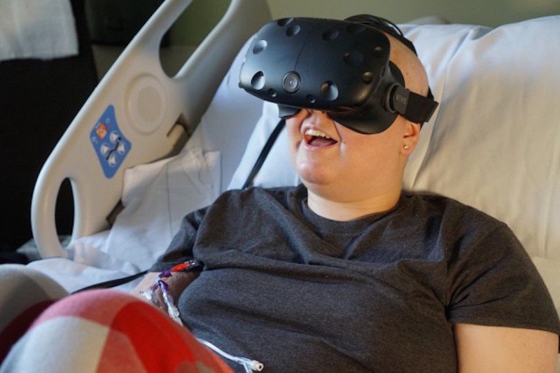 A new virtual reality initiative aims to help cancer patients buff.ly/2eBOn2I #Healthcare #digitalhealth @KeckMedUSC <a href="/springbokvr/">SpringbokVR</a>