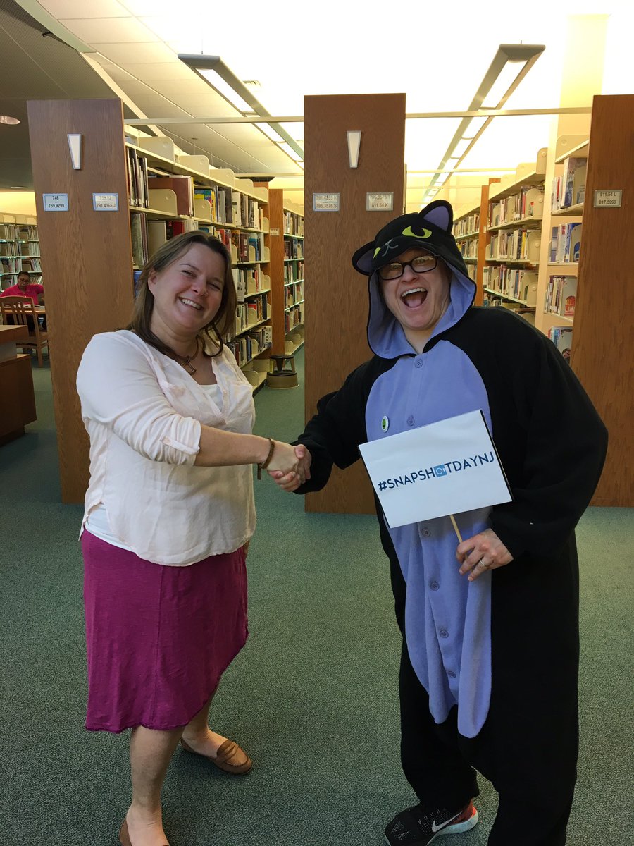 snapshotnj's tweet photo. @FTPLibrary did an amazing job with their #snapshotdaynj on Monday - Jersey Cat and #njlibraries salute you! https://t.co/SNNbajuFms