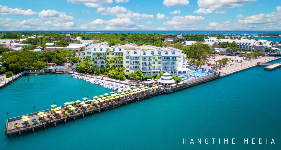 OceanKeyResort's tweet photo. Wow! We're grateful to be named the #2 Top #Resort in the #FloridaKeys by @CNTraveler! https://t.co/8sEU8XMlX4 #KeyWest 📷@HangtimeMedia https://t.co/MvYKyWKQ6X