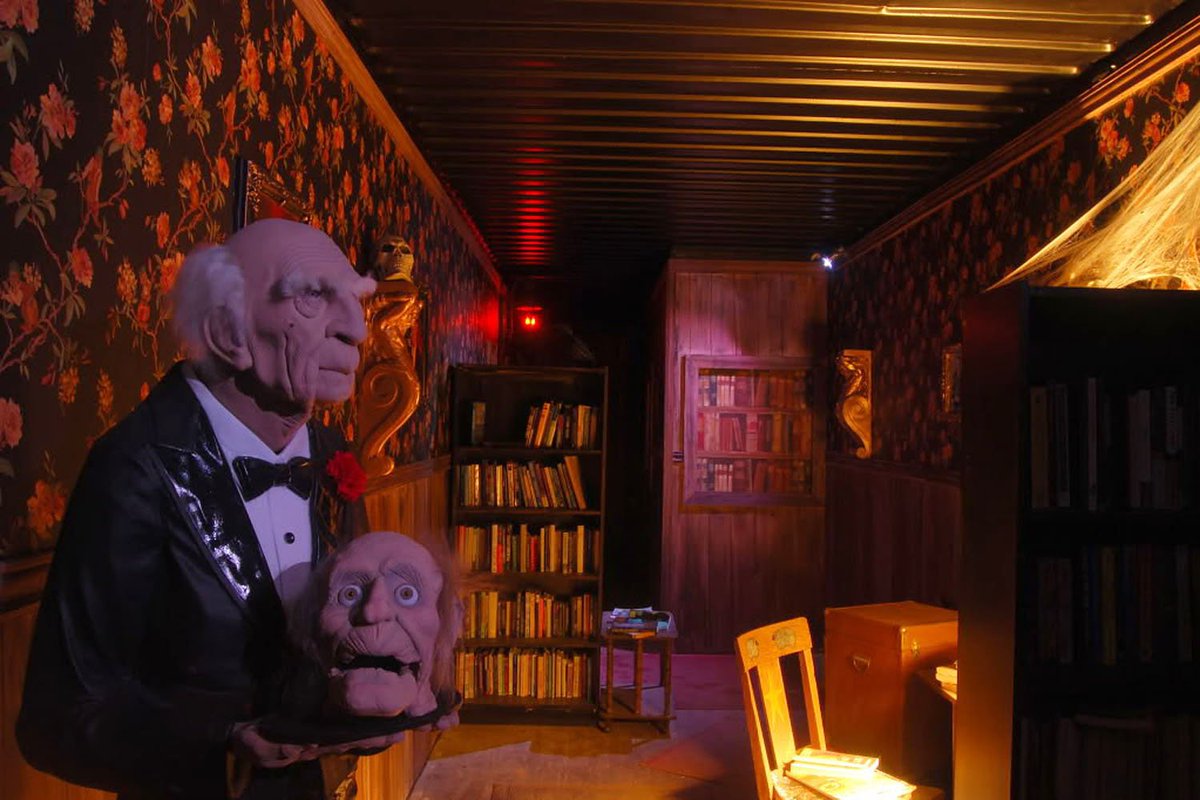 We tried 2 excellent haunted attractions and rated them by scariness
modernreston.com/2016/10/how-bo… <a href="/CoxFarmsTweets/">Cox Farms VA</a> #MarkoffsHauntedForest #Reston