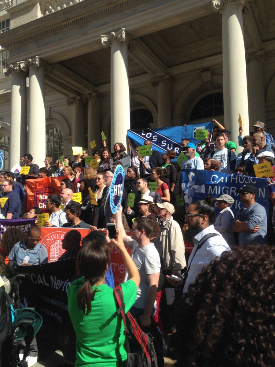 LosSures's tweet photo. Los Sures staff attend Right to Counsel hearing at City Hall on 9/26/16. #RighttoCounsel #LosSures #SouthsideUnitedHDFC https://t.co/CbiPWqX2i1