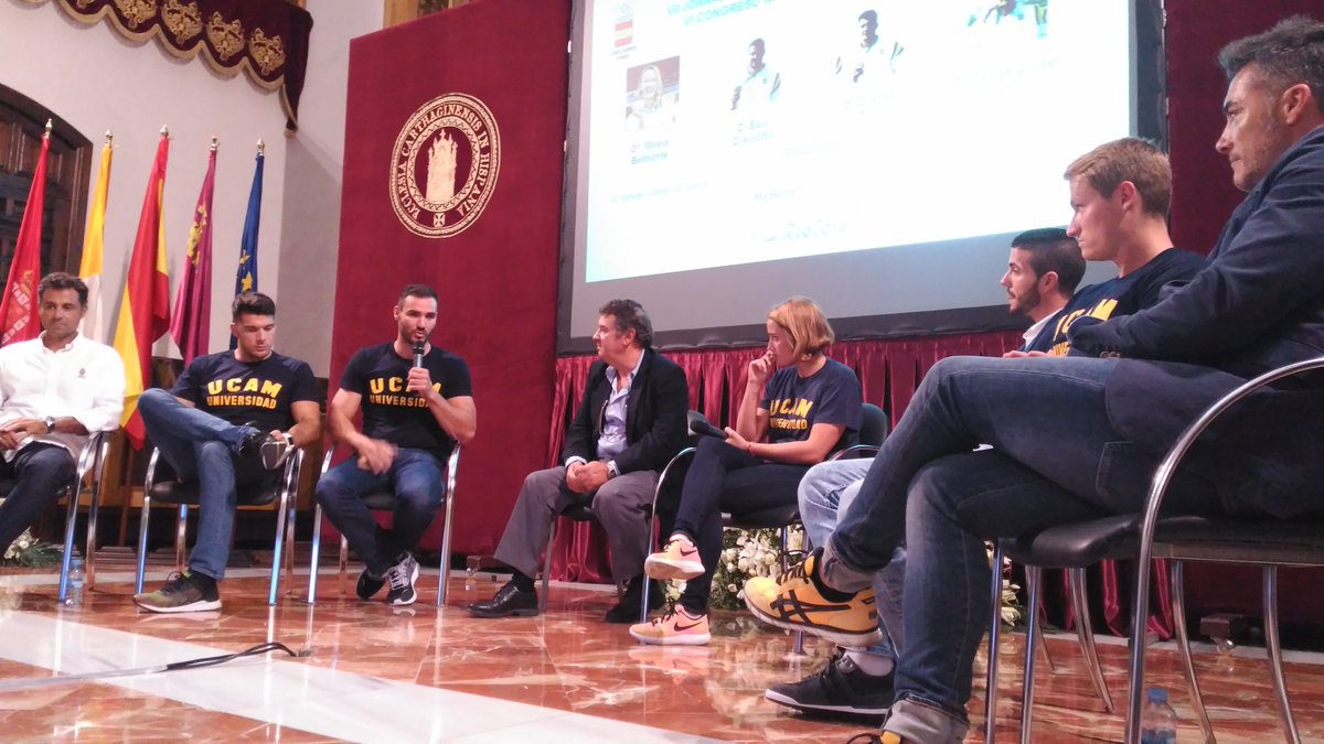 <a href="/Saul_Craviotto/">Saúl Craviotto</a>: "El entrenador es muy importante y es una pieza clave para el éxito" 
#CongresoUCAMCOE
