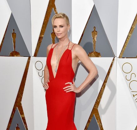 JWP_Inc's tweet photo. Only three days left to bid on an opportunity to join @CharlizeAfrica at @amfAR Inspiration Los Angeles. https://t.co/76v0M90Dcv #JWPevents https://t.co/4lI77RRm3G