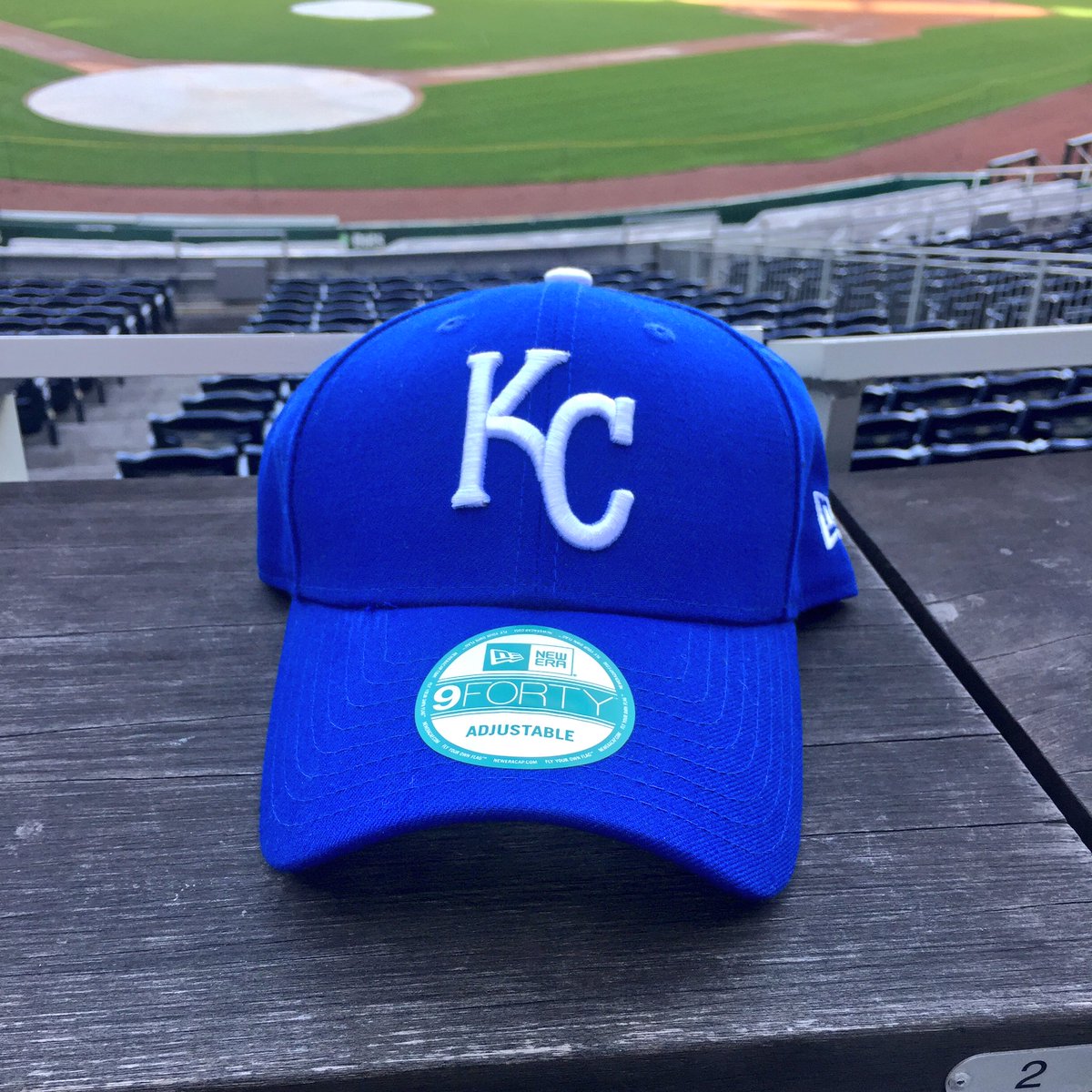 Want to win this hat? Check back at noon for #RoyalsTriviaTuesday! https://t.co/9d9vXZLwDJ