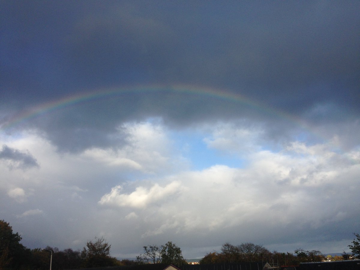 dunoonrainbow's tweet photo. triple rainbow Tuesday @dunoonrainbow #rainbow #dunoon https://t.co/hzUgEN2rkp