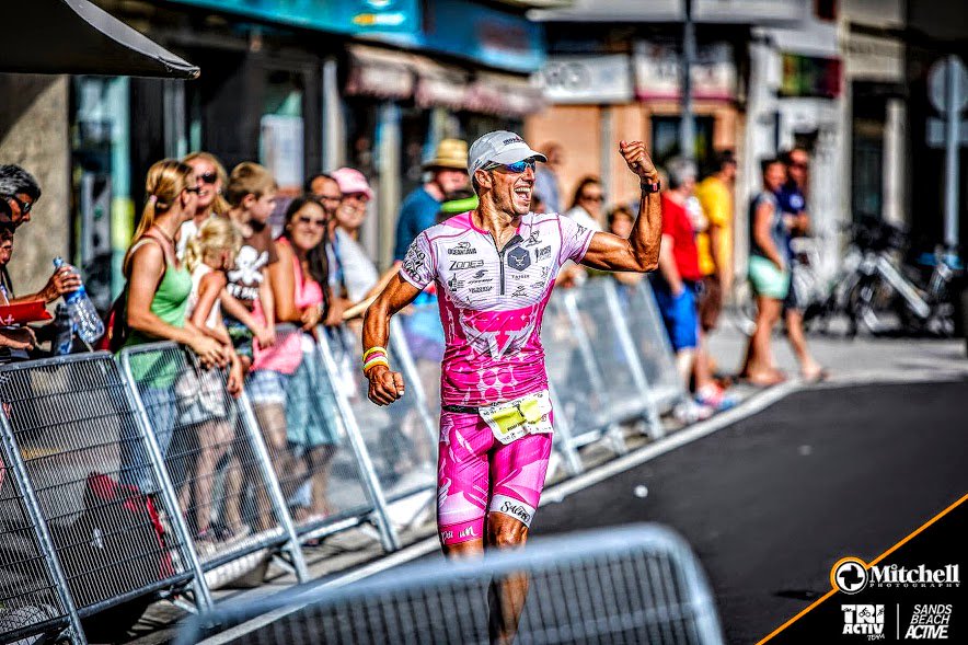 Victor_triatlon's tweet photo. Cuando disfrutas de lo q haceSs. Foto: @JamesMitchell5 . @ActiveLanzarote @SandsBeach @Gokipa_Active @MasDeportes1 @Zone3official @3KOATRI https://t.co/HoFM5DPRh3