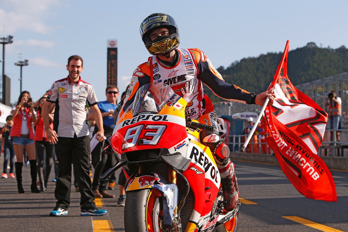 marcmarquez93's tweet photo. Ha sido un fin de semana inolvidable!
It's been an unforgettable weekend! 😁
📸 👉 https://t.co/T5Yqcyhv6o #GiveMe5 #MotoGP https://t.co/e4x9Kk4waO