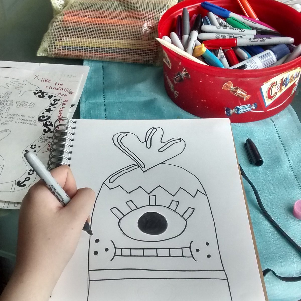 _pictopop_'s tweet photo. Doing some uni work today! #uni #productive #illustration #pictoplasma #pictopop #art #cartoon #doodle #sketchbook #university https://t.co/khNfdkHlN3