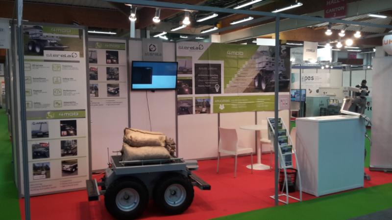 SterelaSA's tweet image. Cet après-midi nos commerciaux vous attendent pour vous exposer les atouts de notre #robot ! Rdv hall 4 sur l’espace #robotique ! #industry