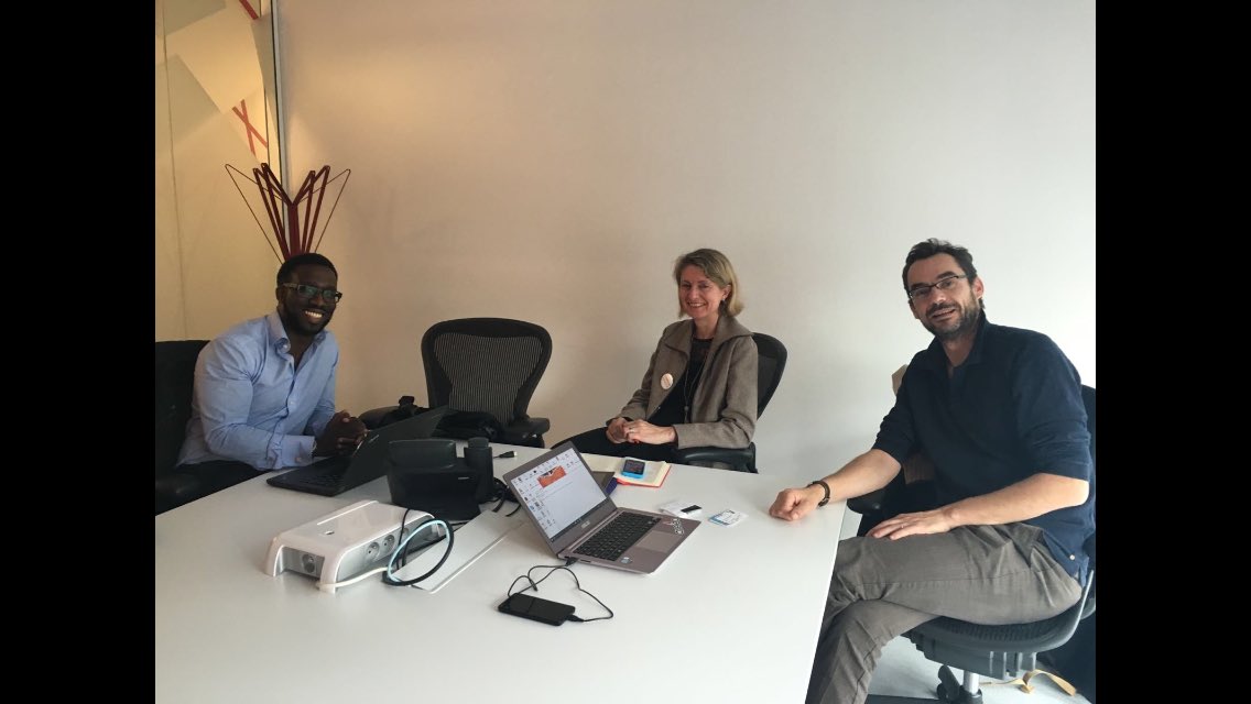 Oracle_France's tweet photo. La relation #startup - grand groupe en action au #WeLoveStartUps Day avec @tilkeeapp et @Jeremy_Remus https://t.co/PXoia8CW6I