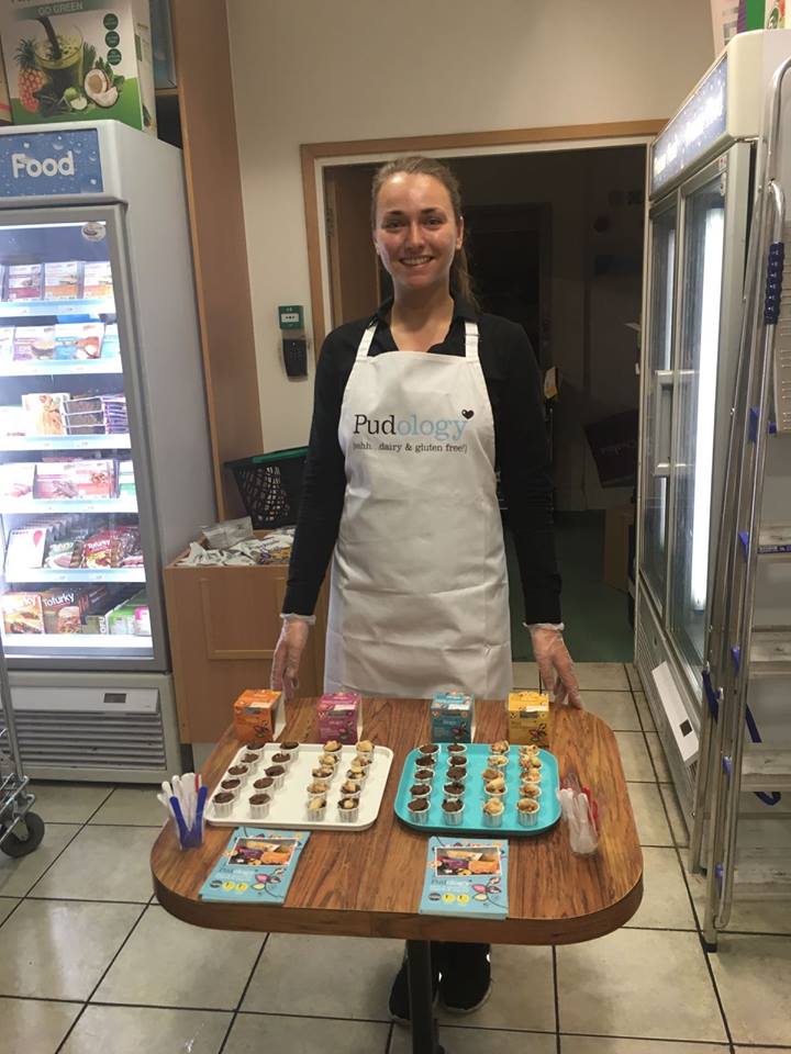ThePromoDolls's tweet photo. another successful day for the amazing brand that is #pudology #leeds #hollandandbarrett #trinitycentre #promostaff #storestaff #eventstaff https://t.co/bdG7oFtS4A