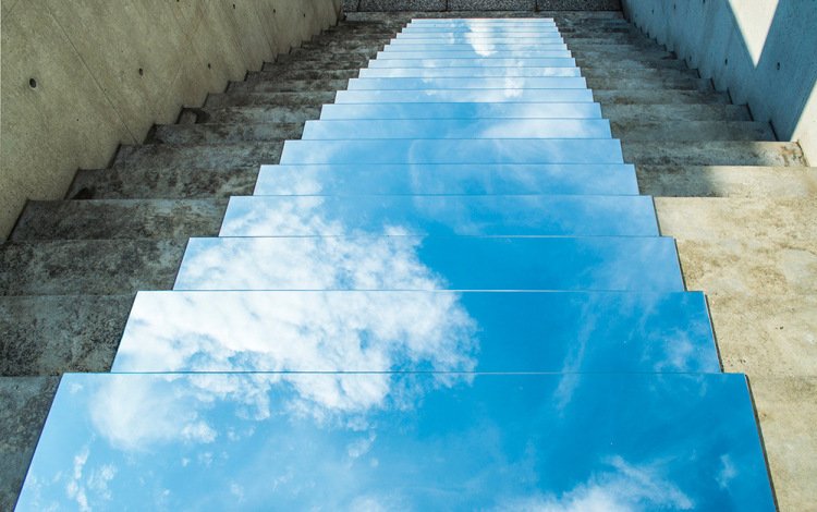 saatchi_gallery's tweet image. Iranian artist Shirin Abedinirad inserts mirrors into dry, monochrome spaces to bring moments of airy reflection to city and desertscapes.