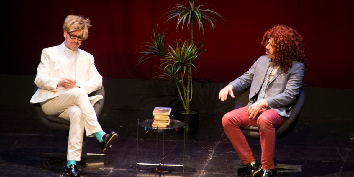 Sorteamos 2 invitaciones para ver <a href="/viejovenes_/">Viejóvenes</a> este viernes a las 23:30 en el <a href="/TeatroLaLatina/">Teatro La Latina</a>. Síguenos y RT para participar