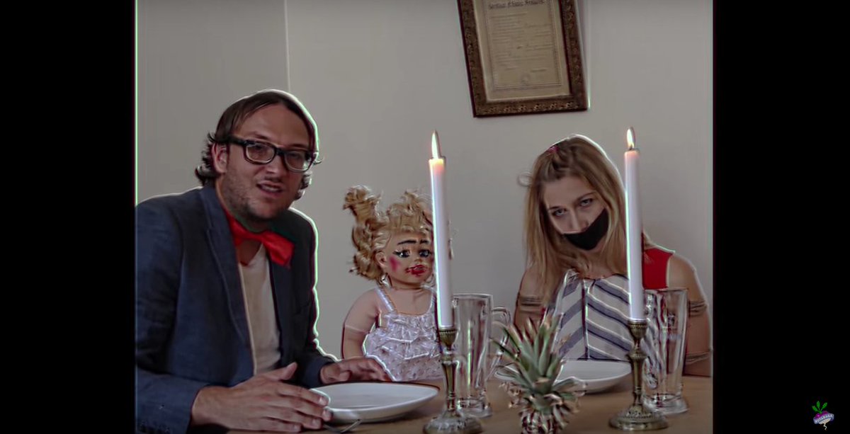 #TuSaisQueTuEsCelibataireQuand tu suis les conseils de #MarcMichel pour pécho une meuf #rutabaga #freak #Dolls youtu.be/blyDQobziLk