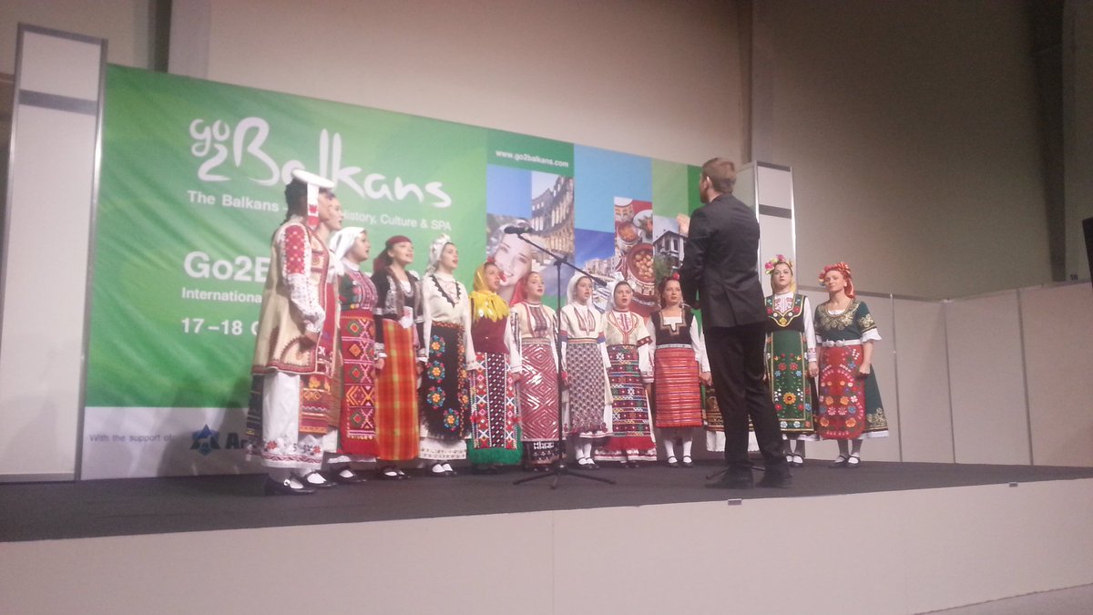 ntripping's tweet photo. Shortly before the end of #Go2Balkans #travel forum, The Cosmic Voices From Bulgaria made an unforgettable appearance. #exploreBulgaria https://t.co/FdLakPeScH