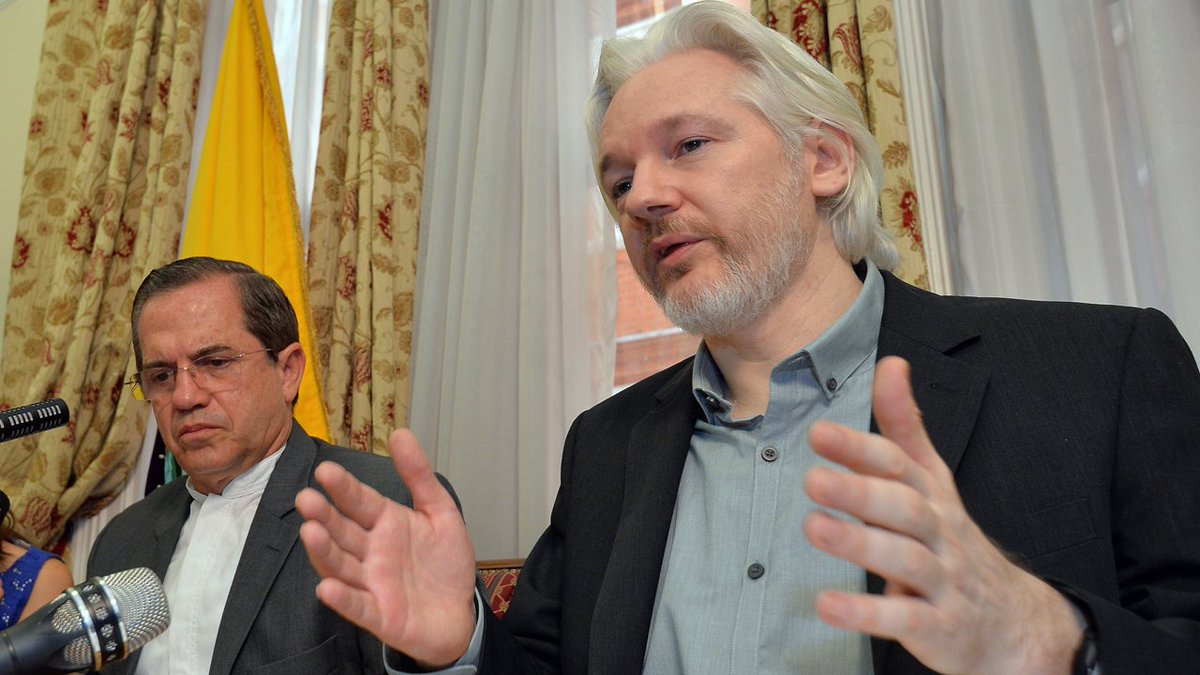 firstpost's tweet photo. #JulianAssange's internet link 'severed' by Ecuador, confirms #WikiLeaks https://t.co/jHUbKQ8HSh https://t.co/Ykq8ofiHBn