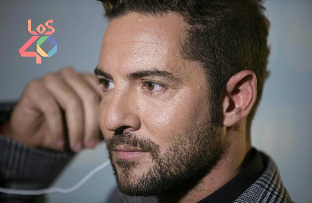 los40Paraguay's tweet photo. Hoy en #Formula40 @gisecassettai recibe a @davidbisbal via telefónica y el ídolo nos cuenta lo nuevo de su carrera! #pone923 https://t.co/8m2jiLqKkj