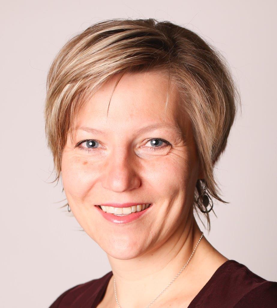 Runner-up Dr Mateja Jamnik for founding women@CL, an initiative targeted at computer science ow.ly/1F5f305hS6b #RSDiversity