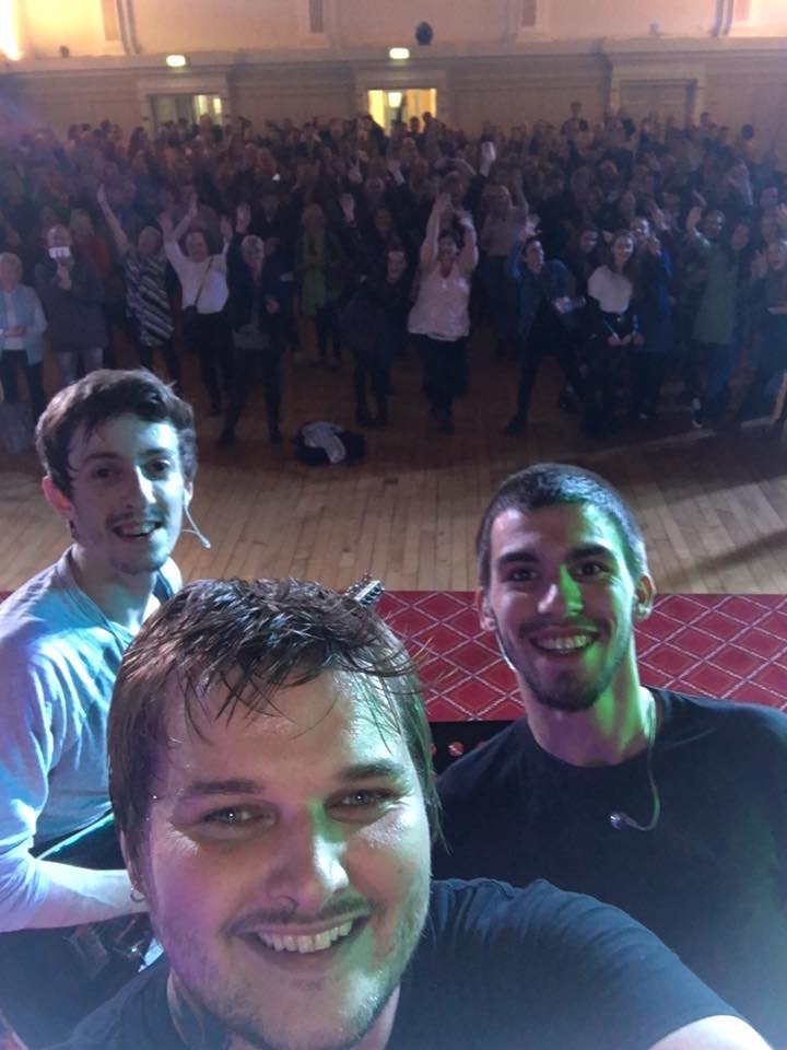 AMUSED17's tweet photo. Chorley Town Hall was amazing what a crowd https://t.co/R69OQG0WpI