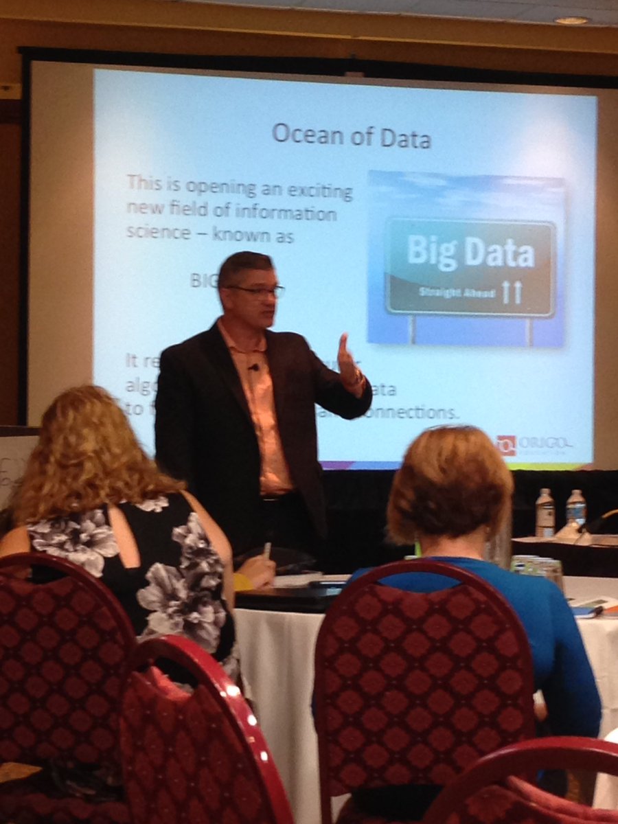 sdosterm's tweet photo. James Burnett great presenter! #16fallfams https://t.co/aE2yqlQimg