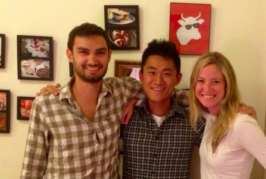 Former airbnb staffers launch CaterCow and start churning the profits. bizj.us/1onwvg @NyBizJournal