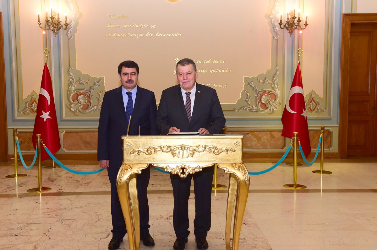 TC_istanbul's tweet photo. Yargıtay Başkanı Cirit,Yargıtay Cumhuriyet Başsavcısı Akarca ve Kamu Başdenetçisi Ömeroğlu,Vali Şahin’i ziyaret etti.https://t.co/6zKwJj2y8b https://t.co/ZulwVXAXfL