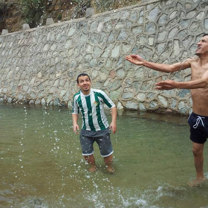 BhsSaid's tweet image. Come hangout with me on #BIGOLIVE. web.live.bigo.sg/2139615842_147…