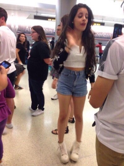 archivecbello's tweet image. baby 💖 #BadThings #LoveOnlyTee #727TourParis #camilacabello