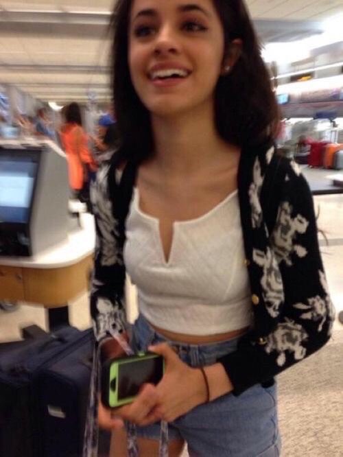 archivecbello's tweet image. baby 💖 #BadThings #LoveOnlyTee #727TourParis #camilacabello