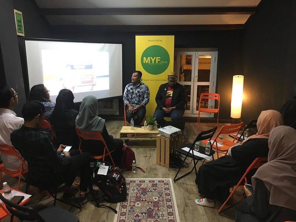 MYFsingapore's tweet photo. The first arts talk from #SLAPFest2016. @theshai and @soultari from Bhumi Collective shared their experiences as ar… https://t.co/xy9nOKtE9x